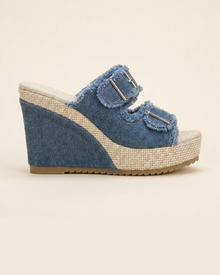 Zafira - Sandals with wedge heel, buckles, and cowboy design