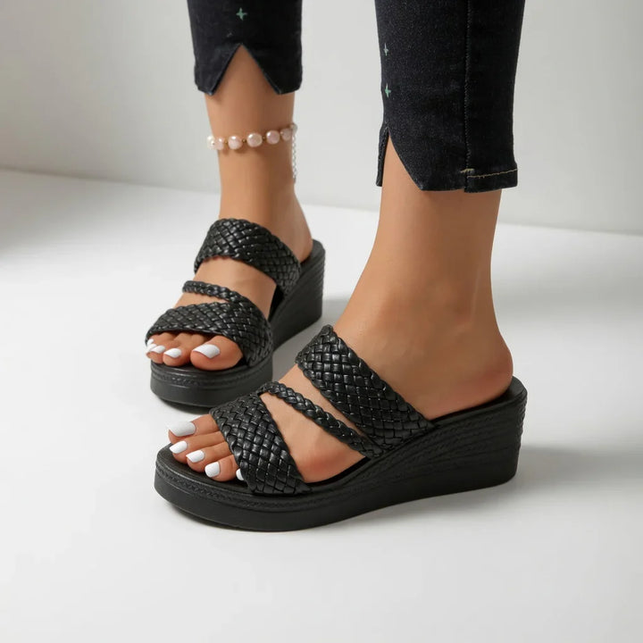 Teresa - Sandalias con cuña trenzadas