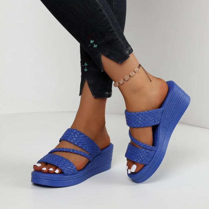Teresa - Sandalias con cuña trenzadas