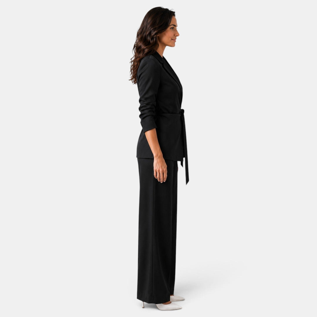 Traje Mujer de Seda con Cinturón