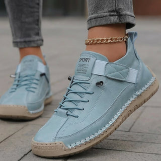 Gisela - Comfortable orthopedic shoes with a leather effect