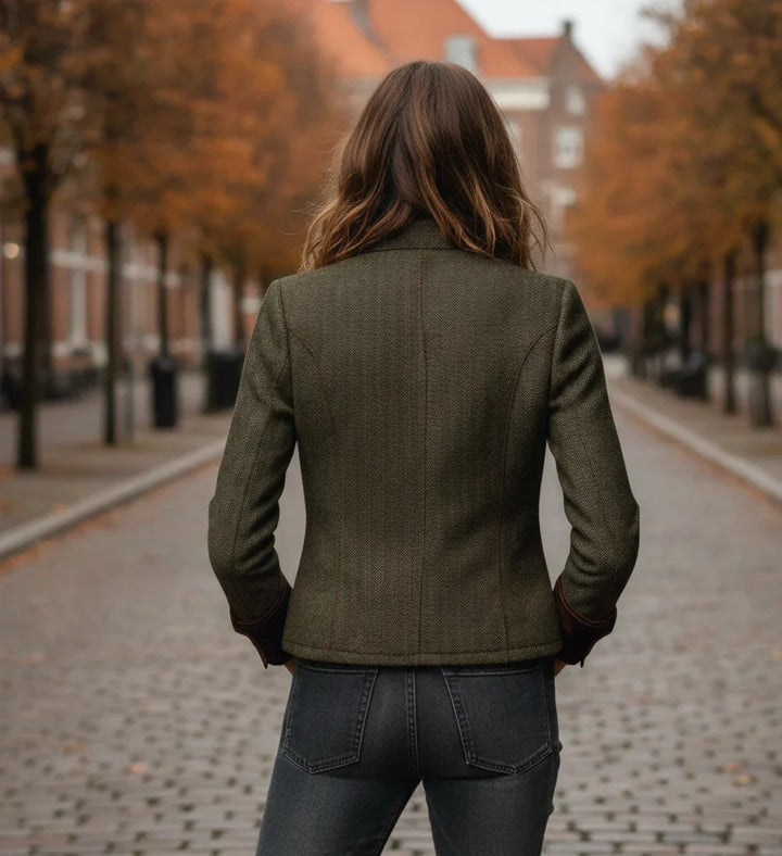 Daniela - Chaqueta elegante con detalles de terciopelo