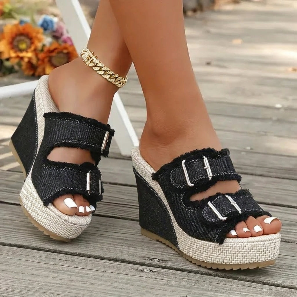 Zafira - Sandals with wedge heel, buckles, and cowboy design