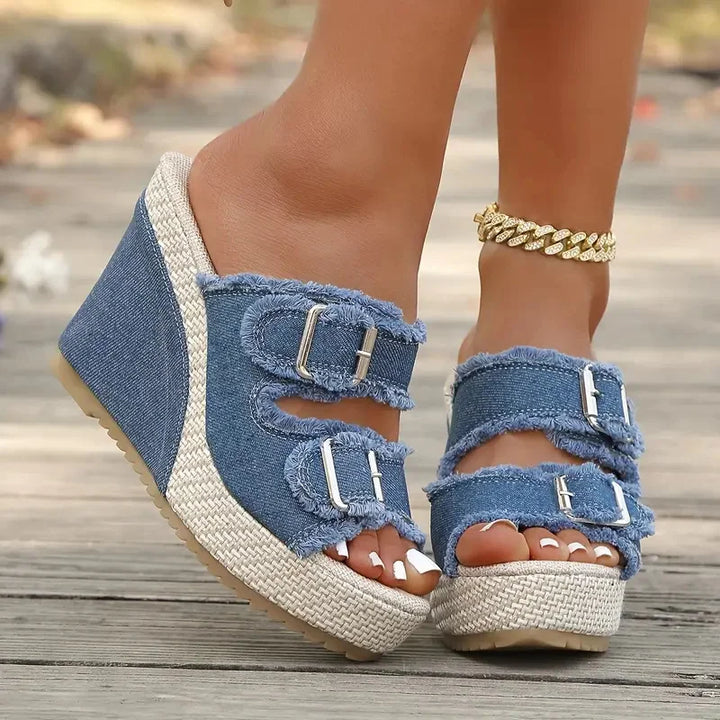 Zafira - Sandals with wedge heel, buckles, and cowboy design
