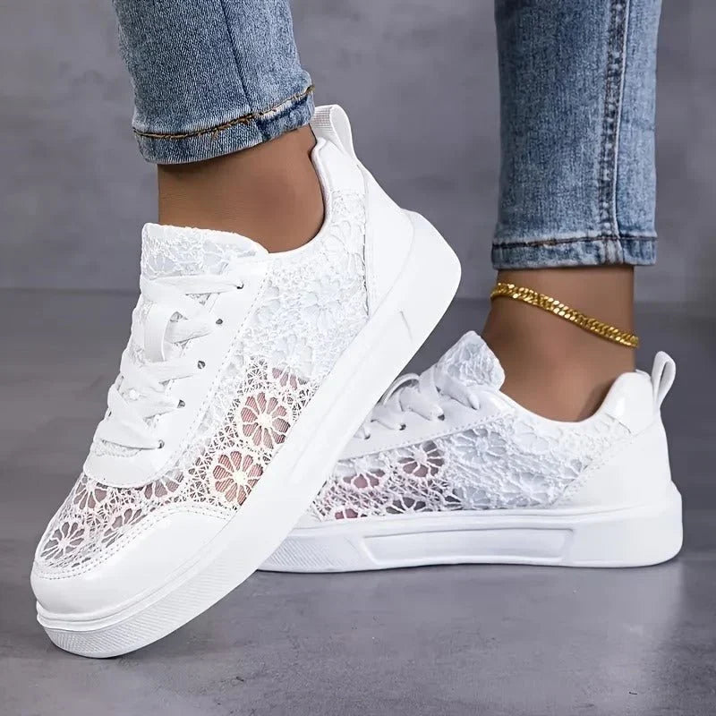 Camila - Elegant lace sneakers