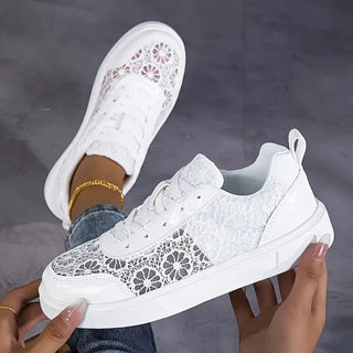 Camila - Elegant lace sneakers