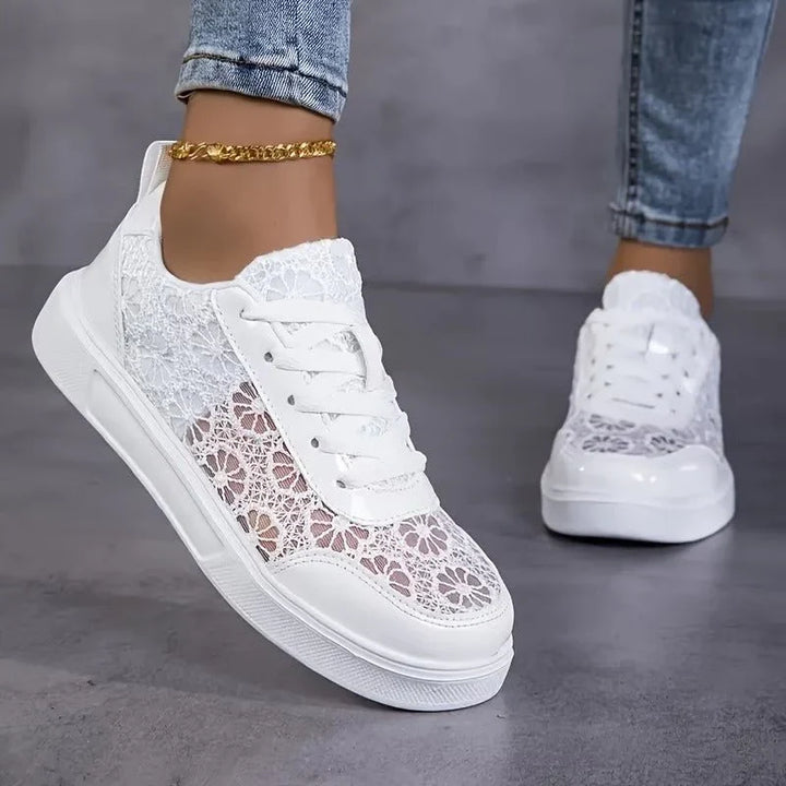 Camila - Elegant lace sneakers