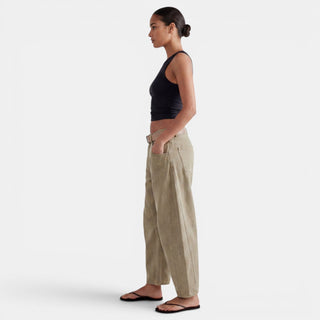 Jeans Mujer Elásticos Tiro Medio Pierna Ancha