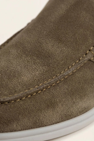 Mocasines náutico de ante verde oliva