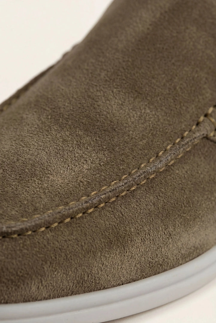 Mocasines náutico de ante verde oliva