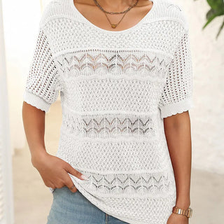 Suéter de crochet con cuello redondo y manga corta