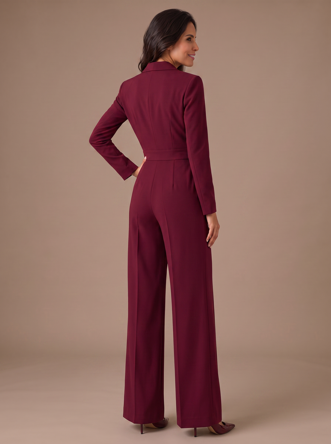 Mono Elegante de Mujer con Escote en V, Manga Larga y Pernera Ancha