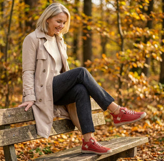 Gisela - Comfortable orthopedic shoes with a leather effect
